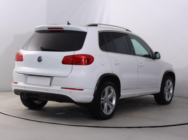 Volkswagen Tiguan  2.0 TDI R-Line
