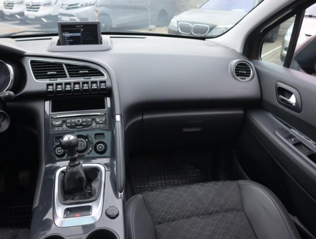 Peugeot 3008  1.6 BlueHDi 
