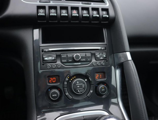 Peugeot 3008  1.6 BlueHDi 