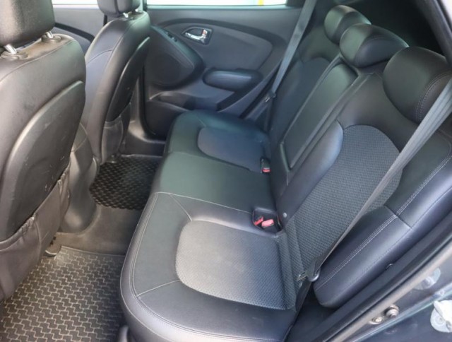 Hyundai ix35  2.0 CRDi 