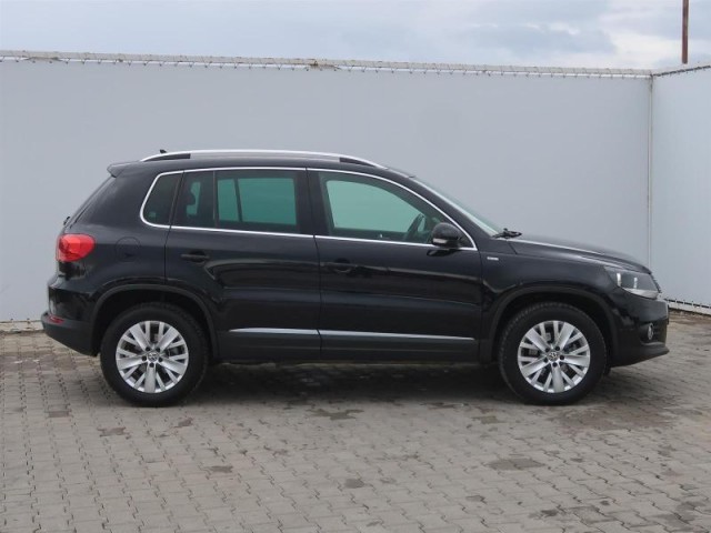 Volkswagen Tiguan  2.0 TDI 