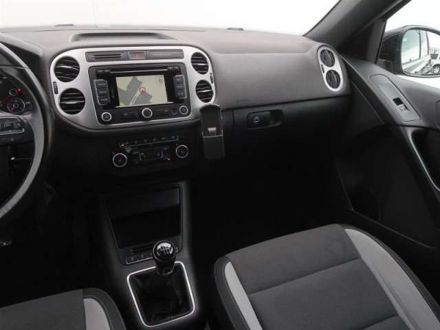 Volkswagen Tiguan  2.0 TDI 