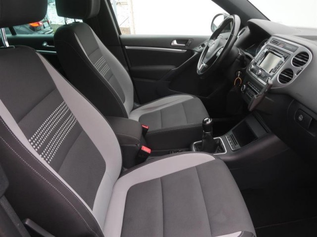 Volkswagen Tiguan  2.0 TDI 