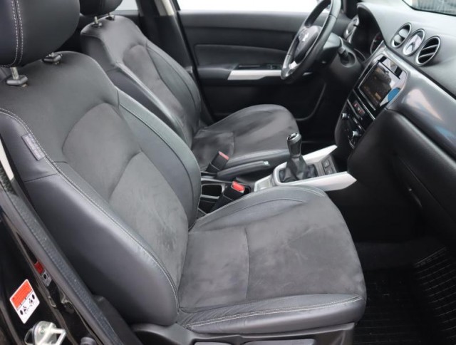 Suzuki Vitara  1.6 VVT 