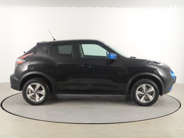 Nissan Juke  1.6 i 