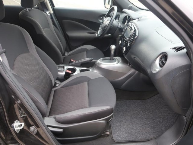 Nissan Juke  1.6 i 