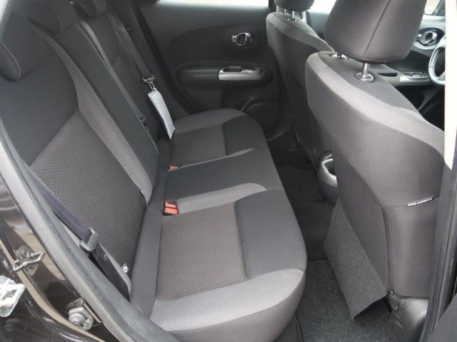 Nissan Juke  1.6 i 