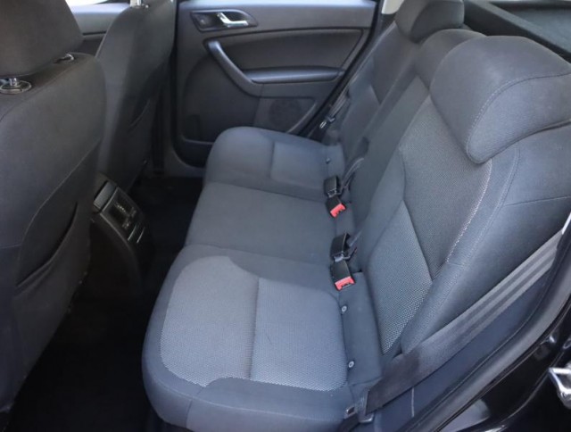 Škoda Yeti  1.2 TSI Active Plus