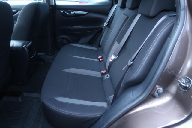Nissan Qashqai  1.3 DIG-T N-Connecta