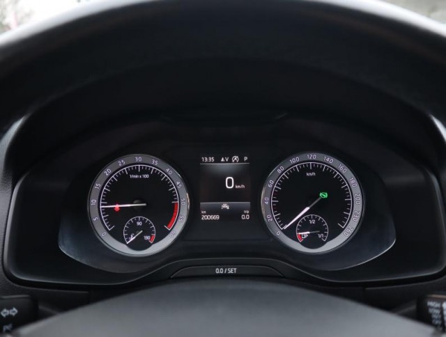 Škoda Karoq  1.6 TDI Style