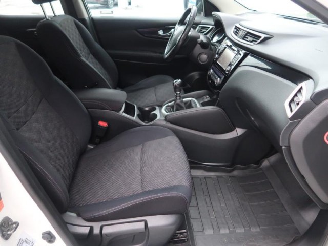 Nissan Qashqai  1.2 DIG-T Comfort