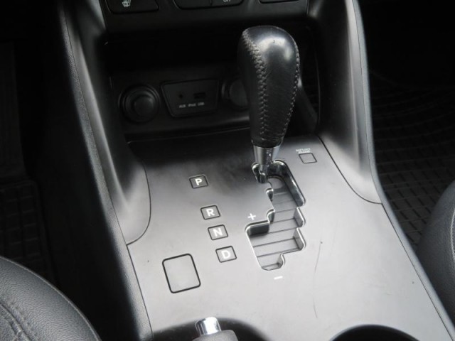 Hyundai ix35  2.0 CVVT 