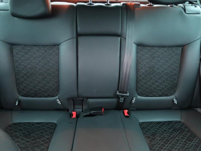 Peugeot 3008  1.6 HDi 