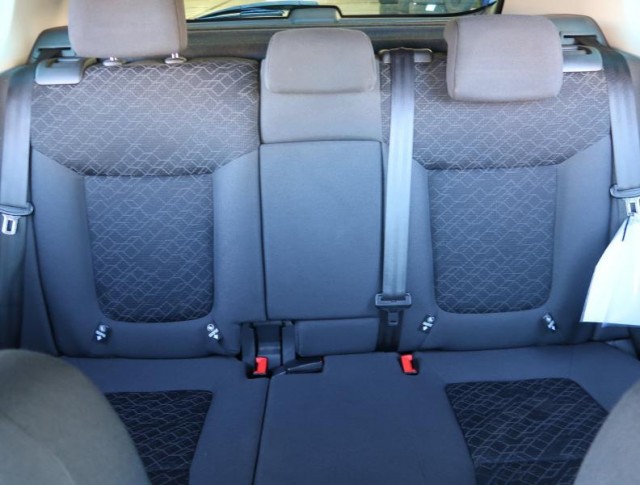 Peugeot 3008  1.6 HDi Premium