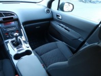 Peugeot 3008  1.6 HDi Premium