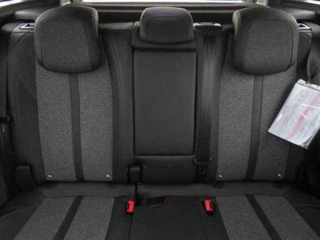 Peugeot 3008  1.6 BlueHDi 
