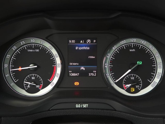 Škoda Karoq  1.6 TDI 