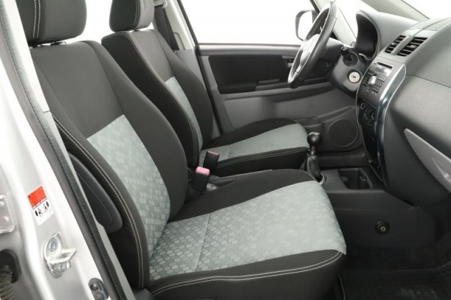 Suzuki SX4  1.6 VVT 