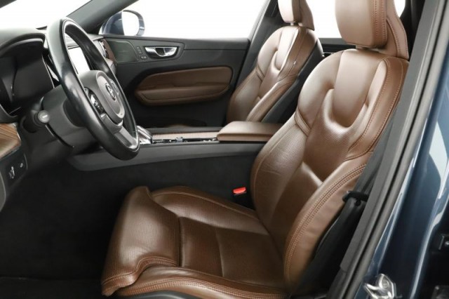 Volvo XC60  B4 AWD 