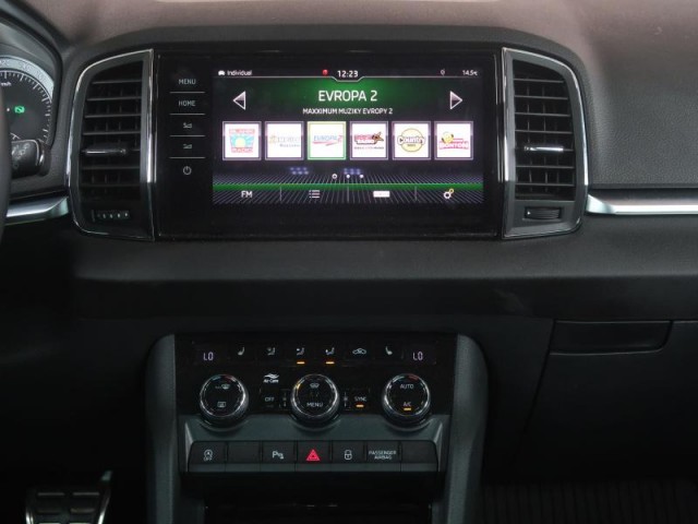 Škoda Karoq  1.5 TSI Style