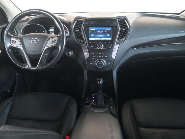 Hyundai Santa Fe  2.2 CRDi 