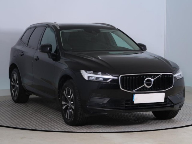 Volvo XC60  B4 AWD Momentum