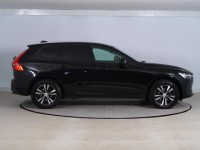 Volvo XC60  B4 AWD Momentum