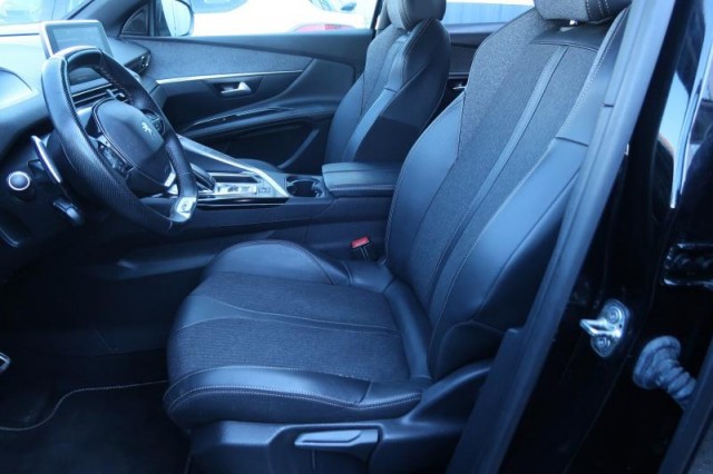 Peugeot 3008  1.2 PureTech GT Line