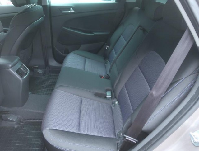 Hyundai Tucson  1.6 GDI 