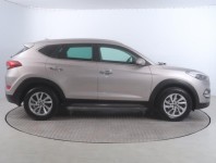 Hyundai Tucson  1.6 GDI 