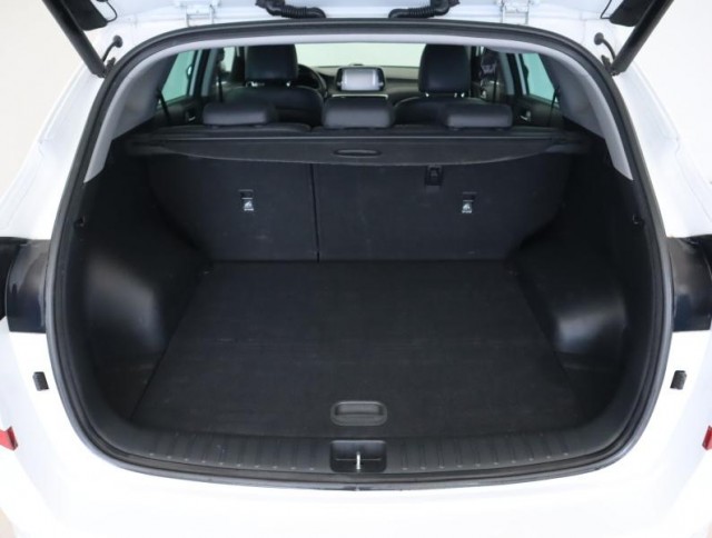 Hyundai Tucson  2.0 CRDi Premium
