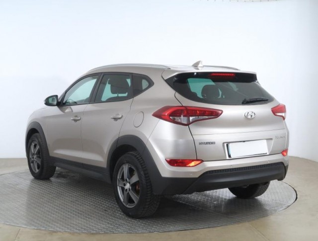 Hyundai Tucson  1.7 CRDi 