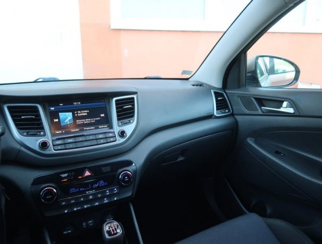 Hyundai Tucson  1.7 CRDi 