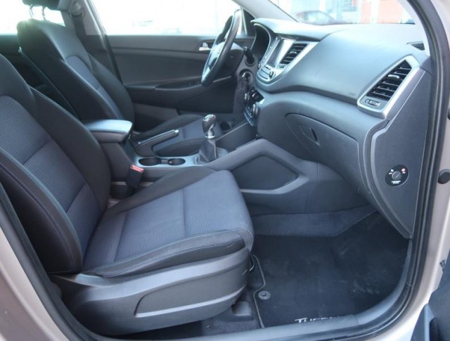 Hyundai Tucson  1.7 CRDi 