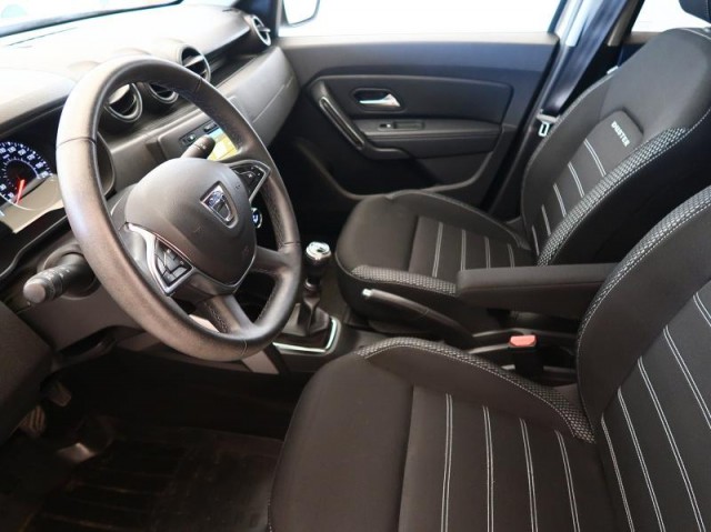 Dacia Duster  1.6 SCe Prestige