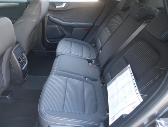 Ford Kuga  1.5 EcoBoost Titanium