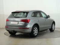 Audi Q5  2.0 TDI basis