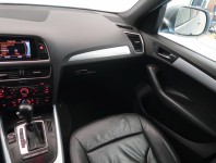 Audi Q5  2.0 TDI basis
