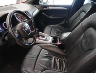 Audi Q5  2.0 TDI basis