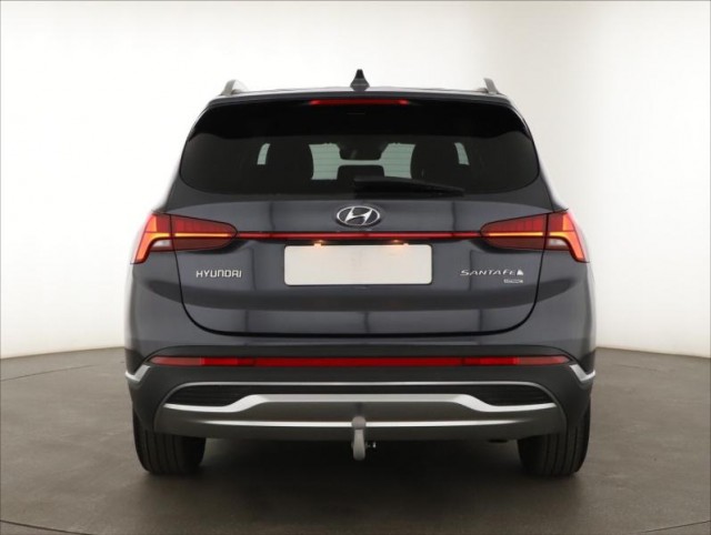 Hyundai Santa Fe  2.2 CRDi 