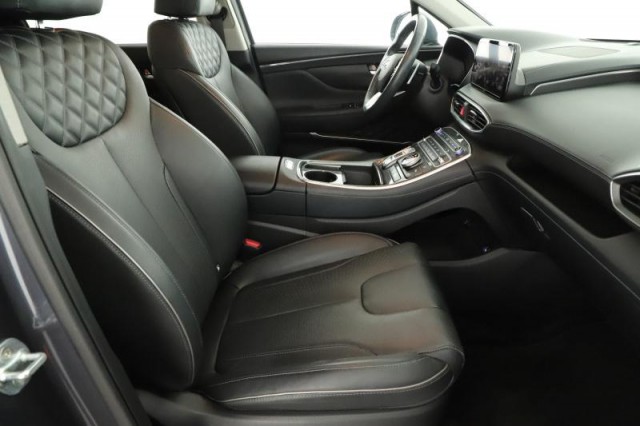 Hyundai Santa Fe  2.2 CRDi 