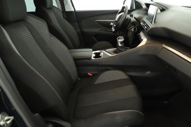 Peugeot 3008  1.5 BlueHDi GT Line