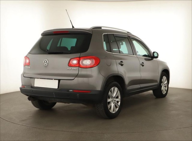 Volkswagen Tiguan  2.0 TDI 