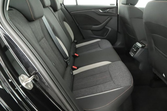 Škoda Kamiq  1.0 TSI 