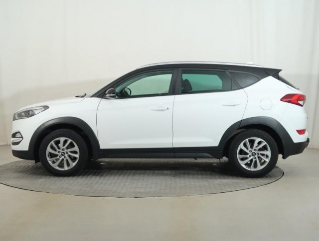 Hyundai Tucson  1.7 CRDi 