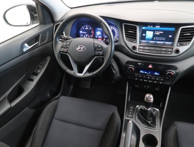 Hyundai Tucson  1.7 CRDi 