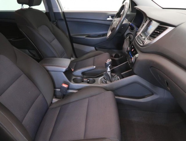 Hyundai Tucson  1.7 CRDi 