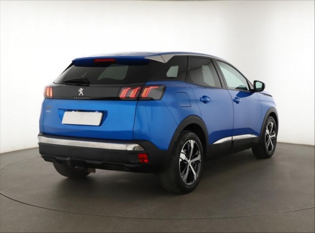 Peugeot 3008  1.5 BlueHDi 