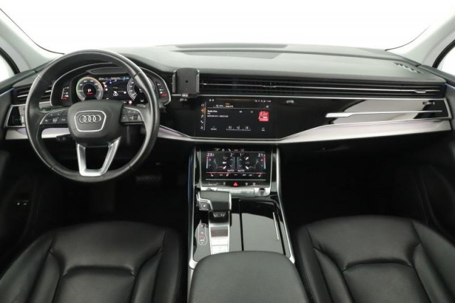 Audi Q7  55 TFSI e 