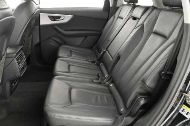 Audi Q7  55 TFSI e 
